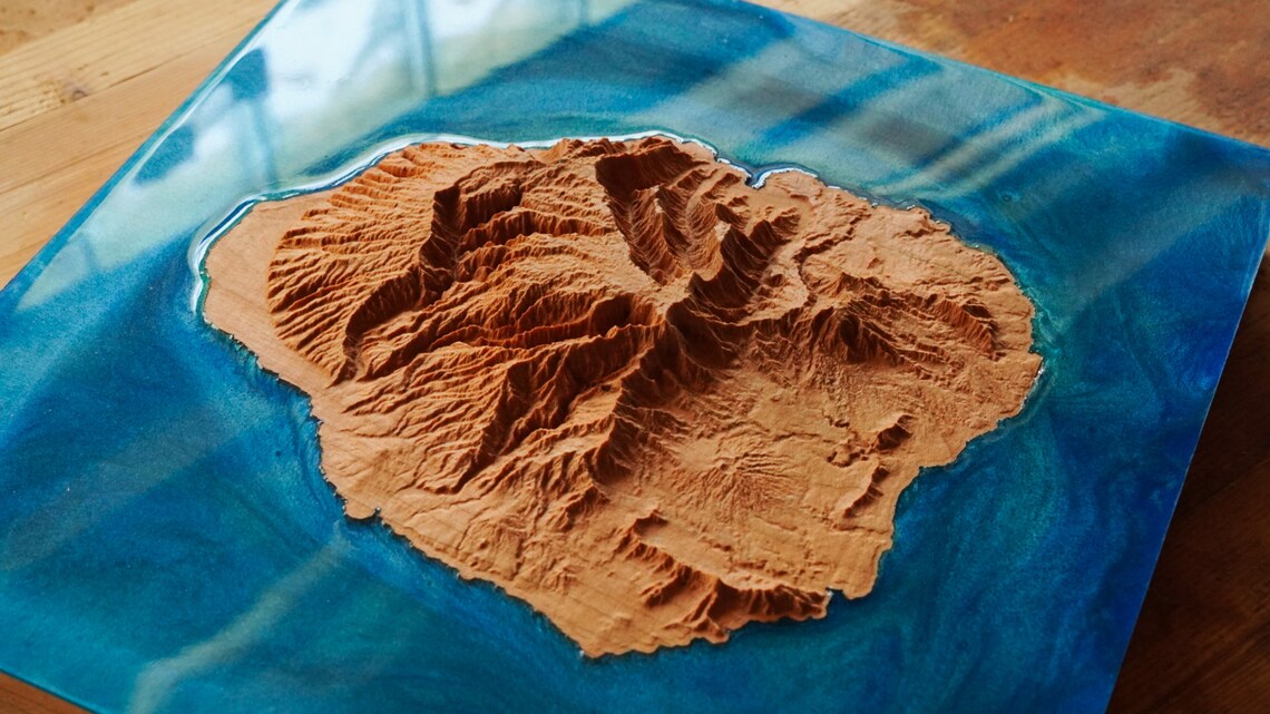 Kauai Wooden 3D Elevation Map | Topographic Map of Kauai | Wood Map | Epoxy Resin Kauai